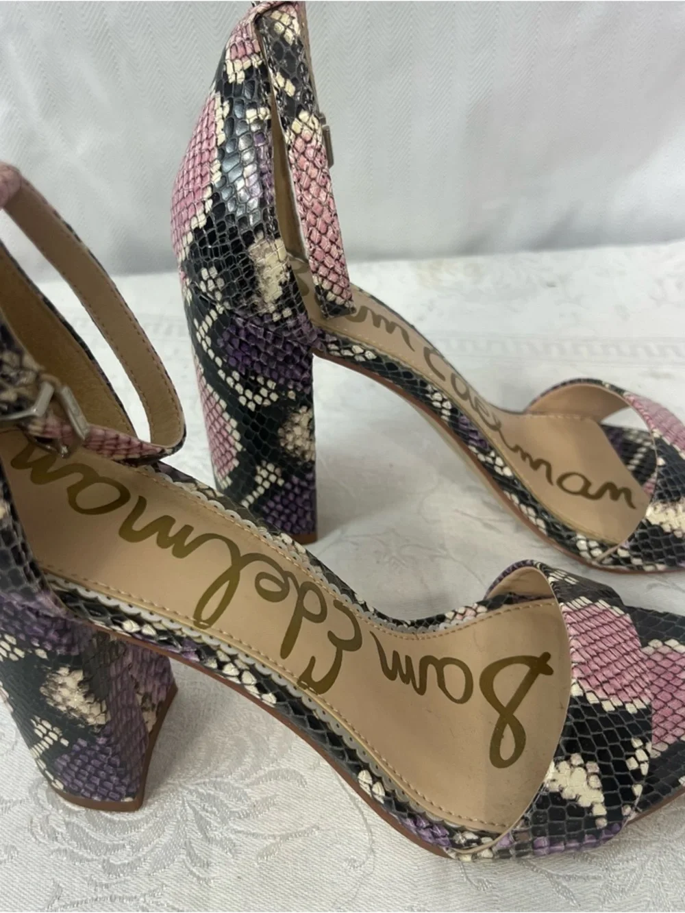 Sam Edelman Yaro Sandals Snakeskin 4” Block Heel Ankle Strap Black Pink Purple 7
